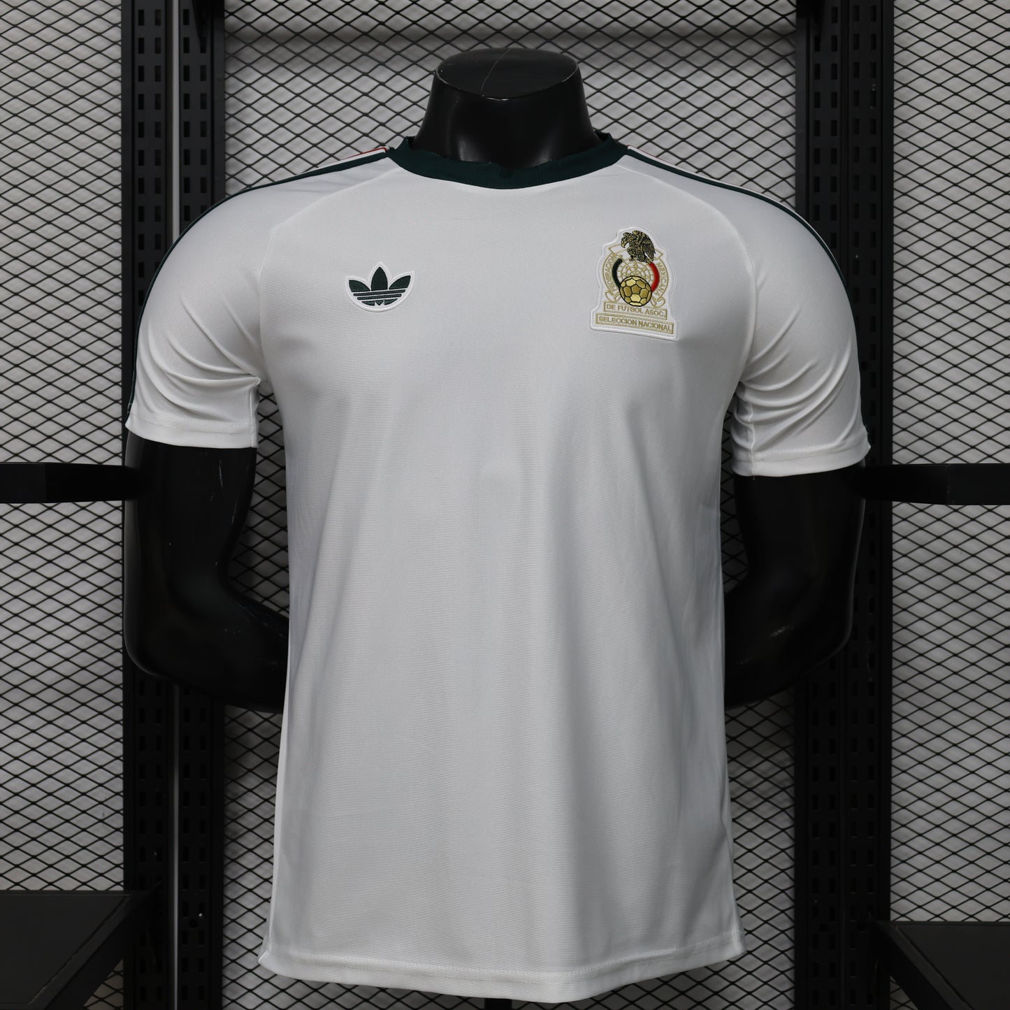 Player 26. Mexican Casual Retro
